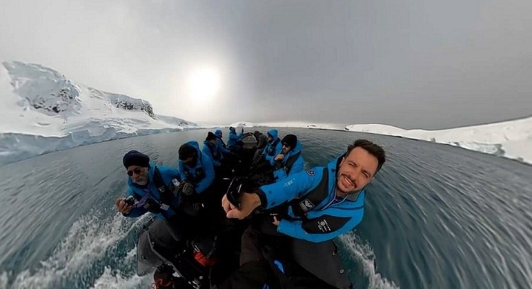 Equipe do 'Viagem ao Continente Gelado' na Antártida