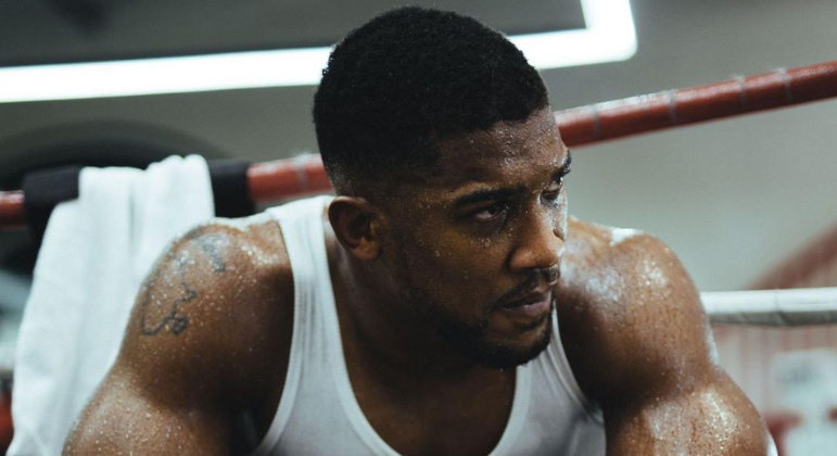 2. Anthony JoshuaO atual campeão mundial dos pesos-pesados recebeu um nove na votação e ficou com o segundo lugar da lista