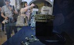 Ucrânia confisca milhares de antiguidades roubadas após operações de busca
