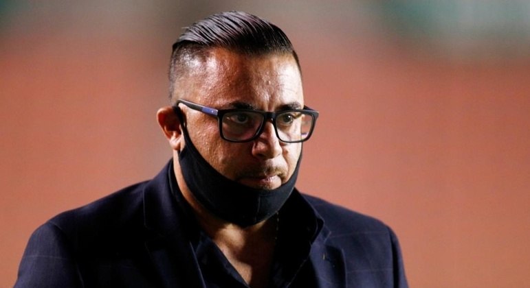Antonio 'Turco' Mohamed. Um ano desempregado. Maior conquista há 11 anos. A Sul-Americana