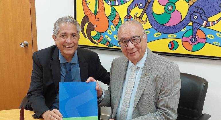 Antonio Zimmerle e Jose Roberto Maluf, presidente da TV Cultura   