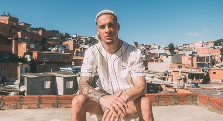 Antony teria agredido uma jovem em 2022
