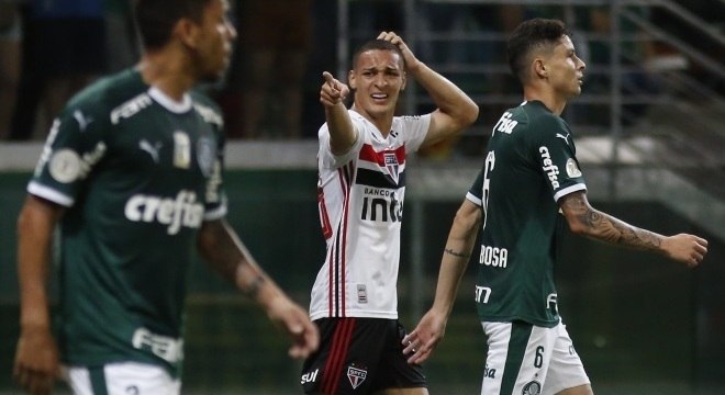 Antony na derrota do São Paulo contra o Palmeiras por 3 a 0