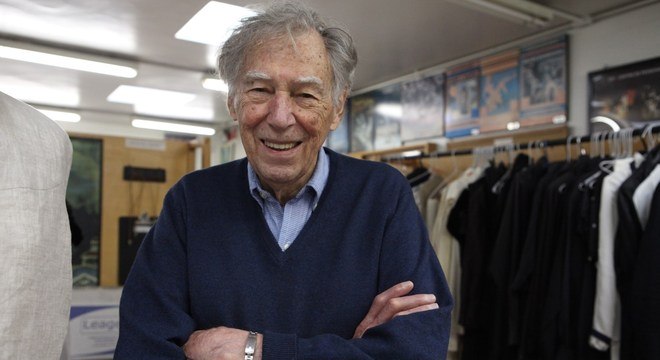 Diretor de teatro Antunes Filho será velado no Teatro ...