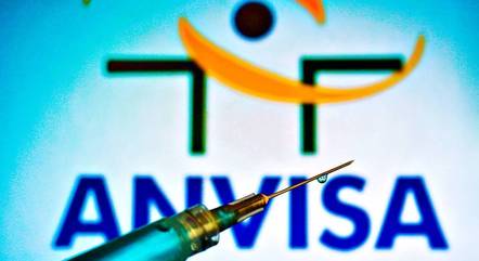 Anvisa segue monitorando vacinas aprovadas