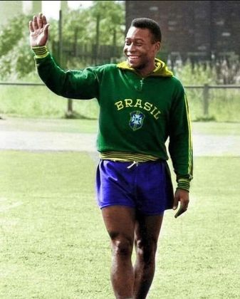 Ao todo, Pelé marcou 1281 gols em 1363 jogos, de acordo com a FIFA. Destes, 1091 foram pelo Santos e 95 pela Seleção.