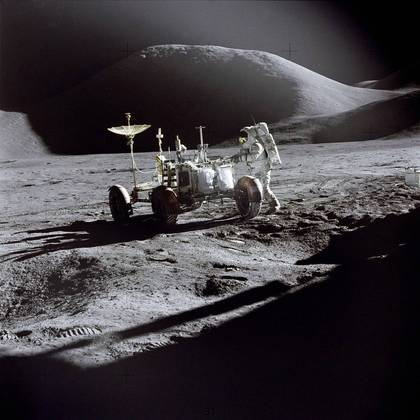 Apenas 12 homens caminharam no solo lunar: 4 estão vivos. Veja a lista. 