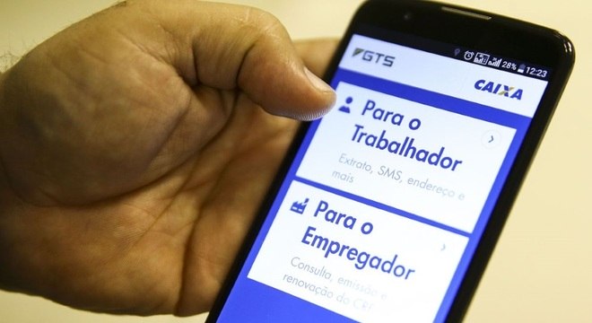 Mais de 530 mil pessoas receberão um montante superior a R$ 896,4 milhões 