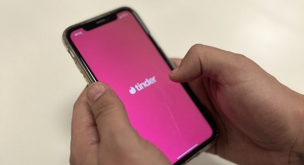 Tinder é usado por quadrilhas que aplicam o golpe do amor