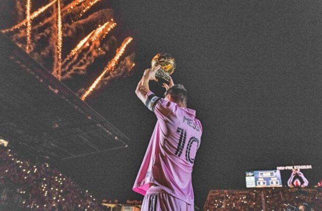 Após liderar a Argentina no título mundial de 2022, Lionel Messi transferiu-se no ano passado do PSG para o Inter Miami, da Major League Soccer (MJS) - Foto: Divulgação/Inter Miami