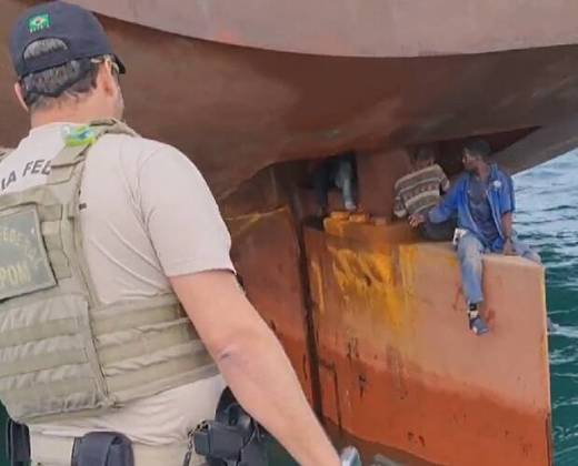 Após o resgate, dois dos imigrantes decidiram retornar para a Nigéria com as despesas pagas pela seguradora do navio. 