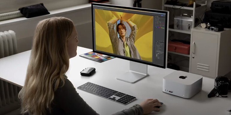 Outro hardware apresentado foi o Mac Studio, que ganhou uma versão nova com chips M2 (mas nas versões Max e Ultra, descritos como 