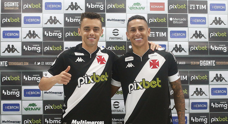 Matheus Ribeiro e Bruno Tubarão foram apresentados pelo Vasco no CT Moacyr Barbosa
