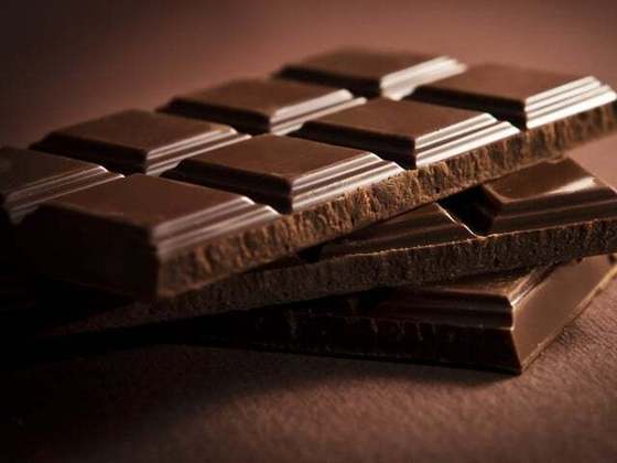   Apresentado em diversos modelos e tamanhos, o chocolate se popularizou pelo formato em barra (cujo principal tamanho, por sinal, já foi reduzido por várias empresas, motivando uma onda de reclamações).