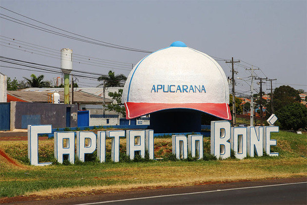 Apucarana (PR) – Capital do Boné  - A produção de bonés na cidade paranaense fica a cargo de mais de 2 mil empresas que geram cerca de 20 mil empregos diretos e indiretos na região.