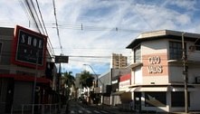 Ruas ficam desertas em Araraquara (SP) nas primeiras 24h de lockdown