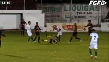 Árbitro é agredido por jogador e desmaia na 2ª divisão do Gauchão