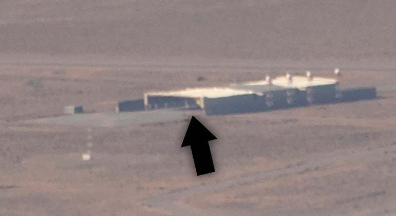 Com um zoom é possível ver melhor a imagem que deixou muitos ufólogos em polvorosa