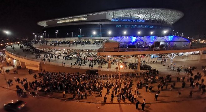 A belíssima Arena do Grêmio, antes do jogo
