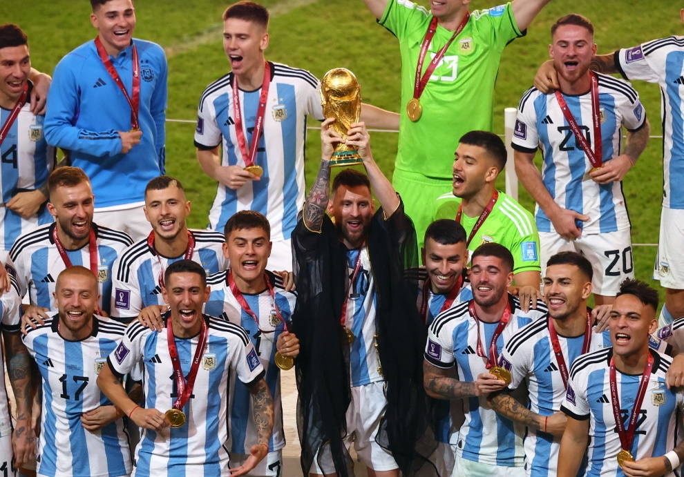 Messi comemorou como sempre sonhou. Gols, palavrão e o alívio