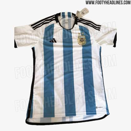 Argentina (grupo C): camisa 1 (vazada na internet) / fornecedora: Adidas