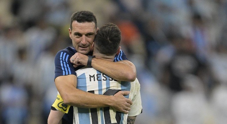 Scaloni tem se mostrado versátil para encarar seus adversários na Copa do Mundo
