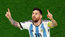 Messi brilha no milésimo jogo, Argentina vence Austrália e avança na Copa