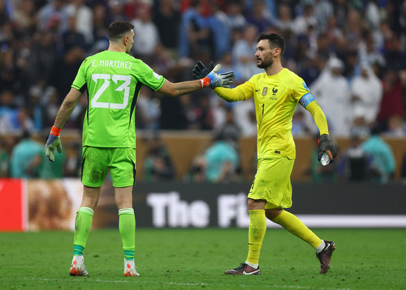 Agora é nos pênaltis! A prorrogação acabou em 3 a 3 e a Copa do Mundo de 2022 vai ser decidida nas penalidades