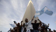 Eles querem a terceira! Argentinos esgotam passagens de voos especiais para ver a final da Copa