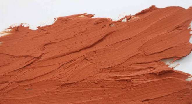 Argila Vermelha: Conheça e aprenda a usar