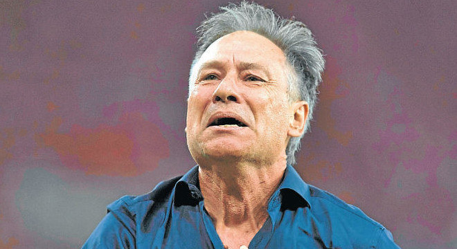 Holan, uma derrota bastante sofrida