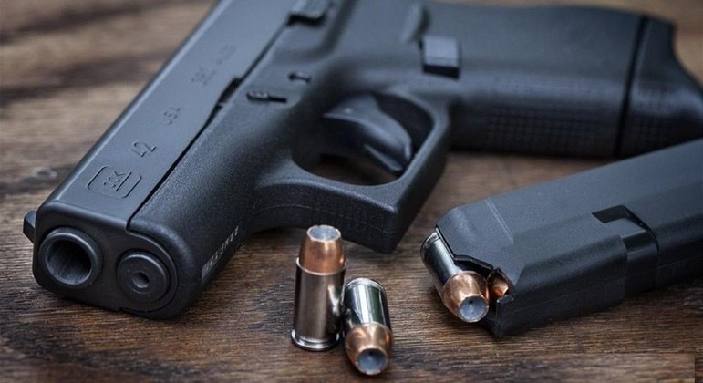 Delegado afirmou que homem era atirador esportivo e tinha todas as armas legalizadas