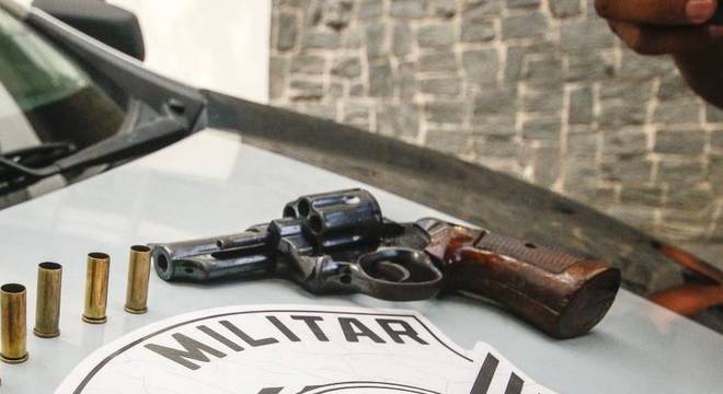 Casal foi preso em flagrante na rodovia Dom Pedro I 