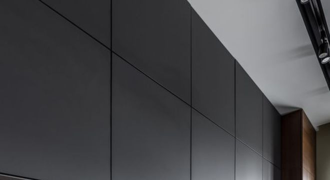 Armário de cozinha de madeira