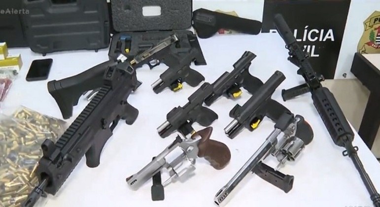 Armas encontradas em poder de pessoa ligada a traficante