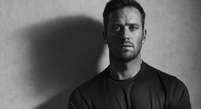 Armie Hammer está sendo acusado de canibalismo