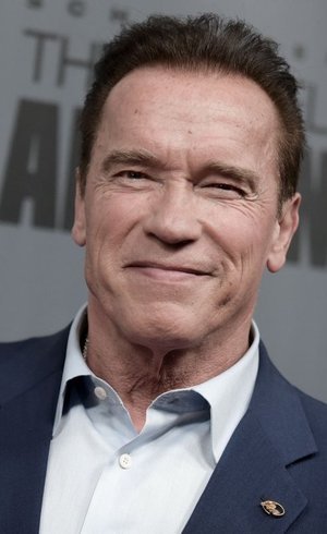 Arnold Schwarzenegger se recupera de cirurgia no coração 
