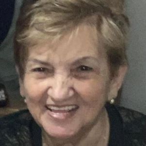 Dona Áurea está desaparecida em Santos desde a tarde desta terça