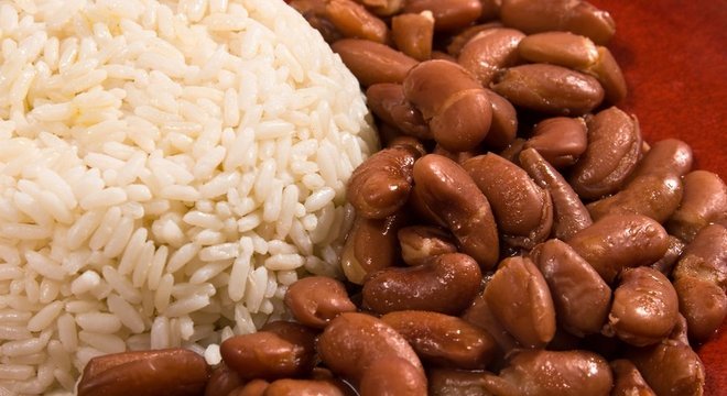 Aumento do preço dos alimentos atinge com maior força os mais pobres