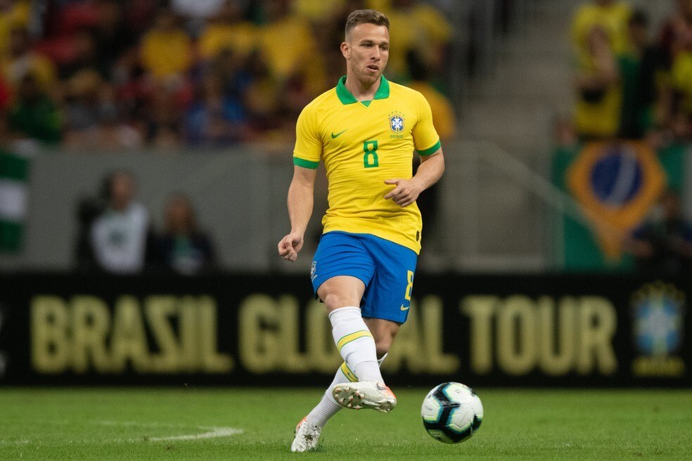 Arthur já foi considerado importante para a seleção. Hoje treina com o sub-23 do Liverpool