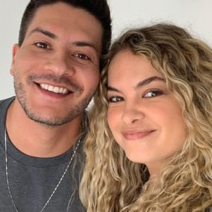 Arthur Aguiar e Lua Blanco se reencontram 