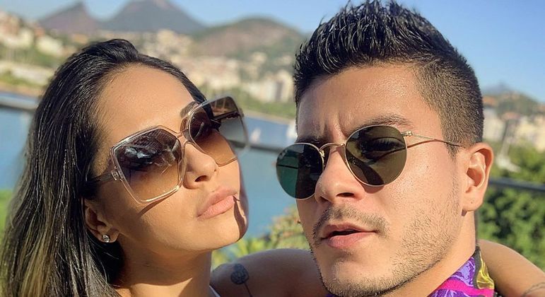 Mayra Cardi Anuncia Termino Com Arthur Aguiar Oito Dias Apos Volta Entretenimento R7 Famosos E Tv