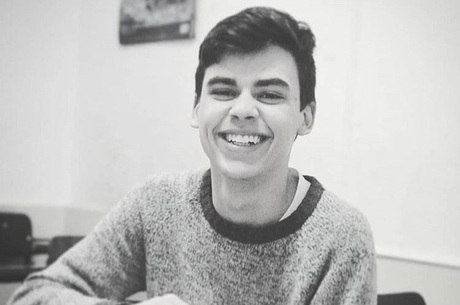 Arthur organizou uma planilha de estudos