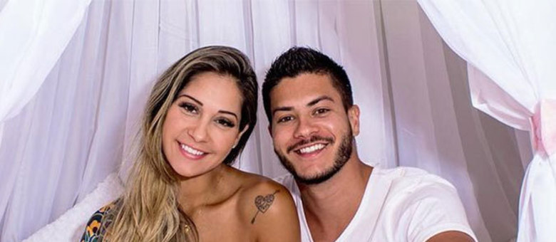 Mayra Cardi E Arthur Aguiar Anunciam Fim Do Casamento Prisma R7 Keila Jimenez