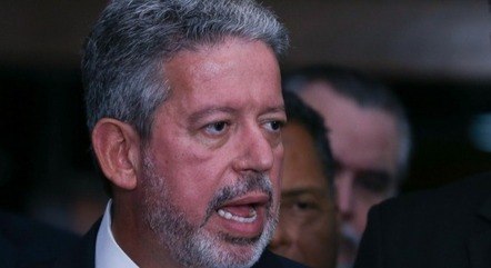 Da Índia, Lira segue com comitiva para a China
