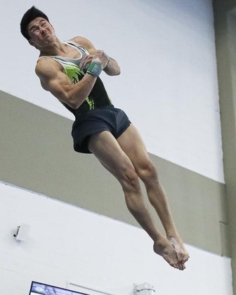 Arthur Nory, da ginástica artística, já ganhou uma medalha de bronze - 1.284.931 seguidores
