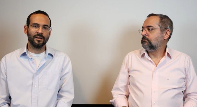 Arthur Weitraub gravou vídeo ao lado do irmão, o ex-ministro da educação Abraham Weitraub
