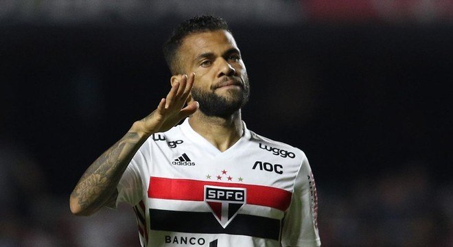 Artilheiro do São Paulo em 2020, com cinco gols em 11 partidas, Daniel Alves está perto de um recorde pessoal: a temporada em que ele mais fez gols por um clube foi a de 2005/2006, pelo Sevilla, com sete. O recorde de assistências ainda está longe. Veja ano a ano: