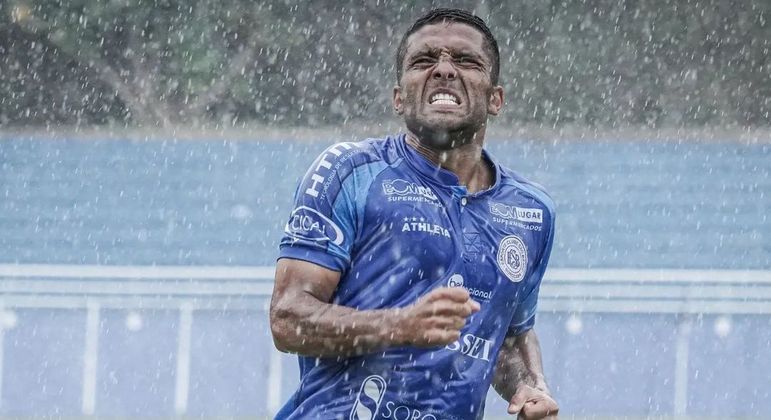 Marcos NunesAtacante do São Bento, o camisa 23 tem, por enquanto, três gols