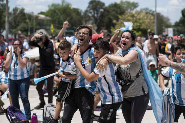 As crianças argentinas jamais esquecerão o que sentiram no dia de hoje: a sensação de ser campeão mundial.